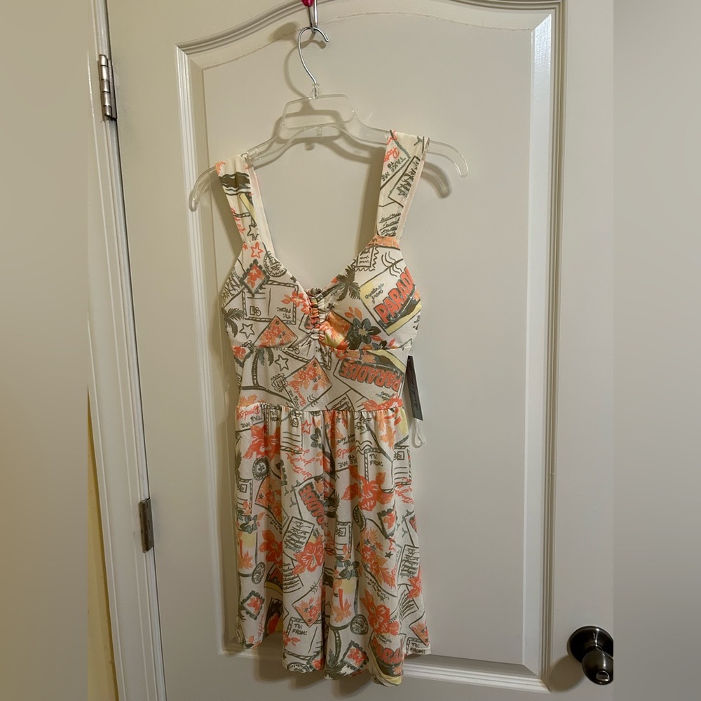 Derek Heart Multicolor Floral Romper - NWT - Picture 2 of 10